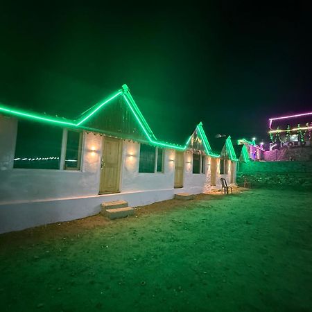 Lord Shiva Dimension Hotel Tosh Exterior photo